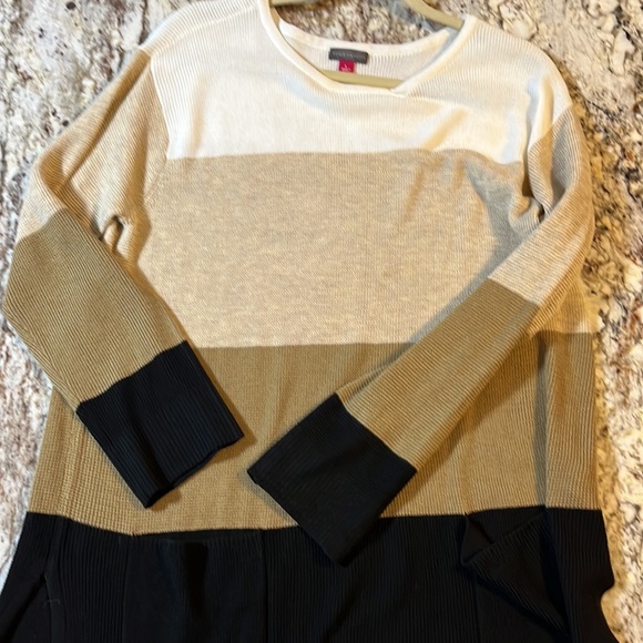 Vince camuto sweater tunic - Picture 3 of 3